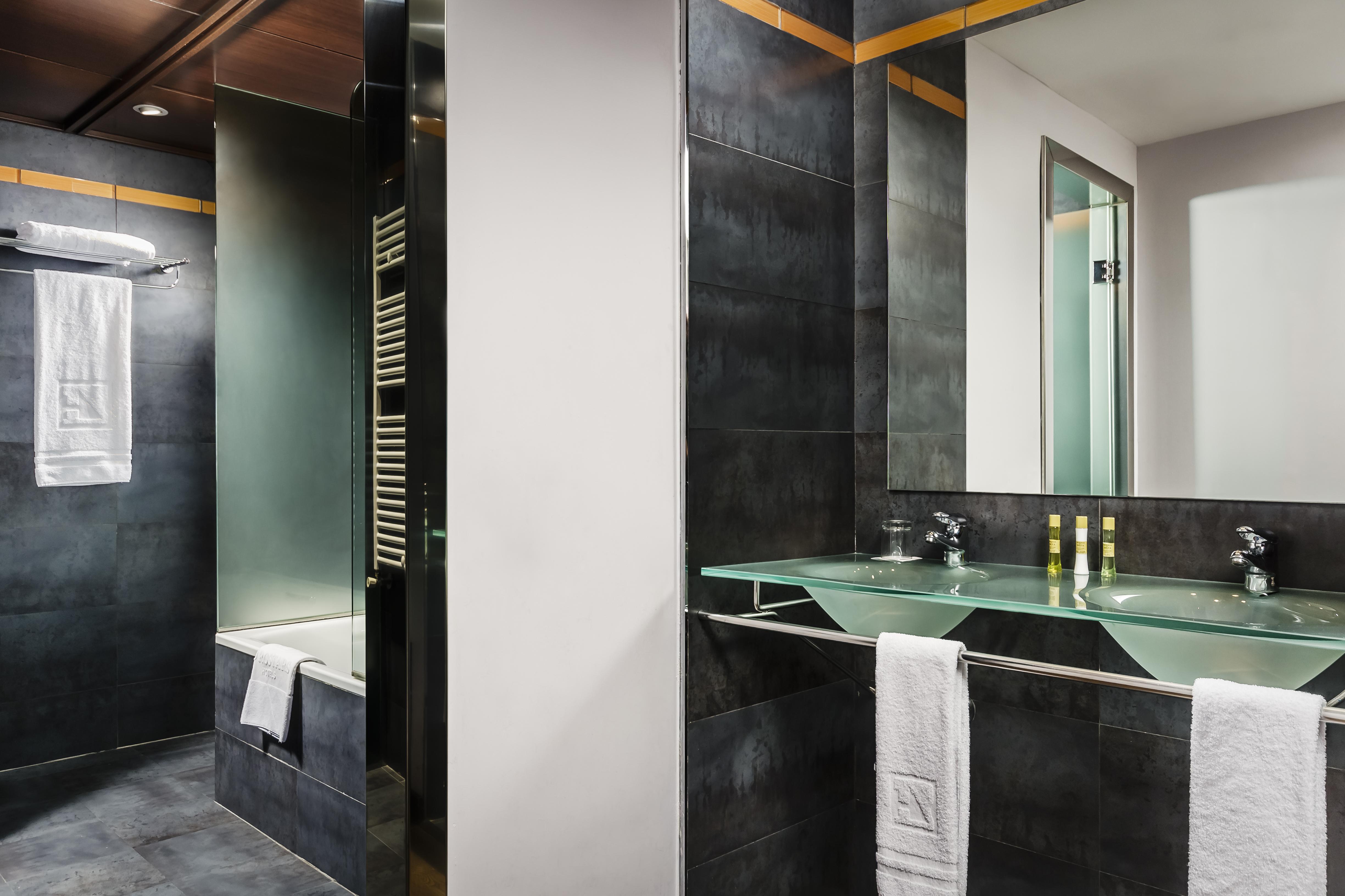 Eurostars Reina Felicia Otel Jaca Dış mekan fotoğraf