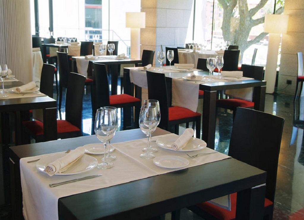 Eurostars Reina Felicia Otel Jaca Dış mekan fotoğraf