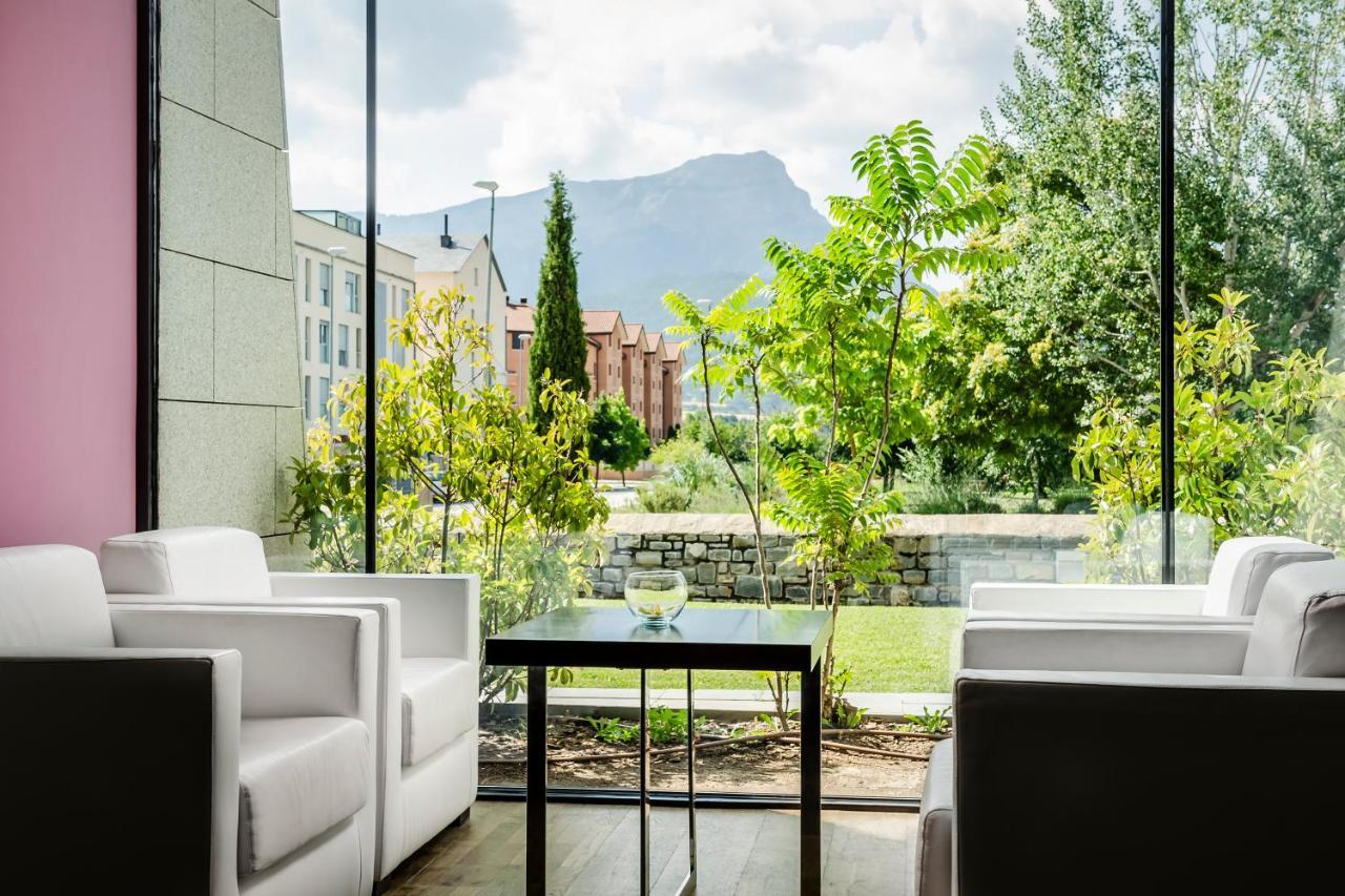 Eurostars Reina Felicia Otel Jaca Dış mekan fotoğraf